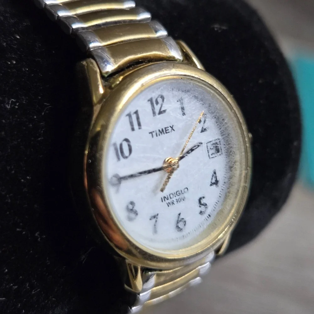 Timex T2H381 Women's Indiglo Quartz Date WR 30M Two Tone Watch Working 6.5